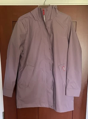 Chaqueta de lluvia Hunter Acacia para mujer nueva con etiquetas en talla pequeña, precio de venta sugerido por el fabricante 199 USD Foto 1 de 4