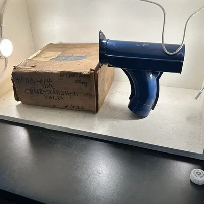 Nuevo fabricante de equipos originales Ford C8UZ9A626C purificador de aire snorkel Mustang Torino Cougar 289 302 390 Foto 1 de 4