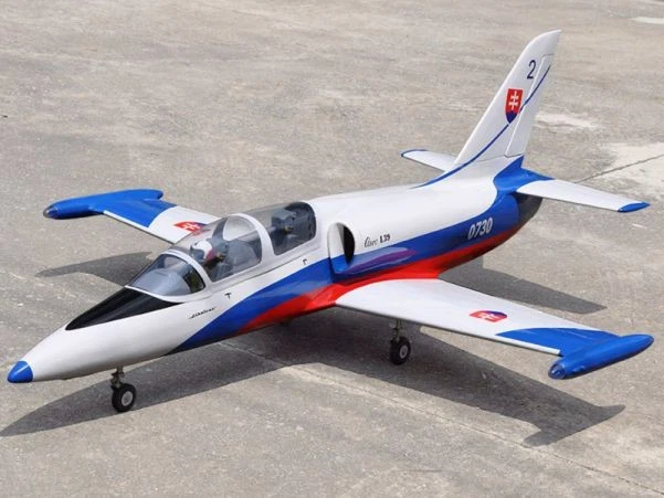 Black Horse Albatros L-39 (weiß) / 1450mm - Bild 1 von 1