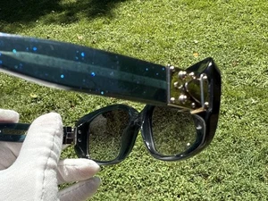 LOUIS VUITTON Z0069W CE 55 16 Glitter Sunglasses USED - Picture 1 of 16
