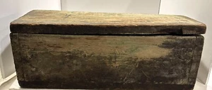 Antiker primitiver Holz Traktor oder Werkzeug Werkzeug Werkzeugkasten 17,5" x 6,5" x 6,5" - Bild 1 von 7