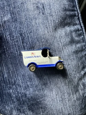 Lledo DAYS GONE Bull Nose Morris Van Lamb's Navy - Image 1 of 3