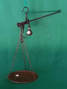 VECCHIA BILANCIA PESA STADERA 8,5 KG FERRO BATTUTO E OTTONE ROMANO BRONZO. CW76 - Foto 1 di 12