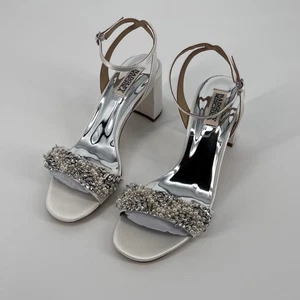 Badgley Mischka Clara White Satin Heel- Sz 8.5 - Picture 1 of 8