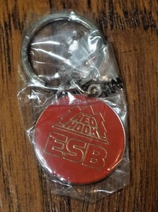NEW Red Hook ESB Beer Metal and Enamel Keychain Brewerania Red Seattle - Picture 1 of 2