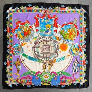 GIANNI VERSACE silk scarf Empereur Romain size 34" from S/S 1994 purple - Picture 1 of 24