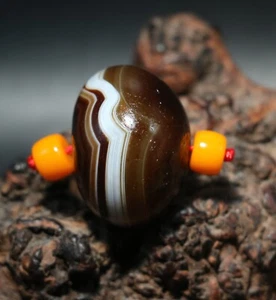 Energy Tibetan Old Agate Natural Silkworm Wide Line Abacus Rich dzi Bead Pendant - Picture 1 of 6