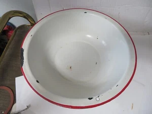40s Vtg Enamel Ware Tub Basin Wash Bowl 12" x 3-1/4" White Red Farmhouse Decor - Picture 1 of 7