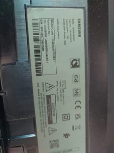 Scheda TV Samsung 43au8070u - Foto 1 di 3