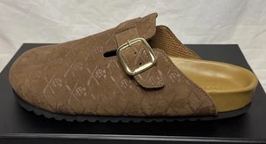 Surgeon Pantolette Espresso SRGN Monogram Slipper Herren Größe 11 Halbschuhe NEU - Bild 1 von 12