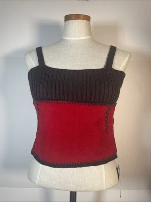 Top de fiesta de gamuza Guess Jeans vintage años 90 Y2K nuevo con etiquetas rojo gamuza marrón lazo trasero mediano Foto 1 de 4