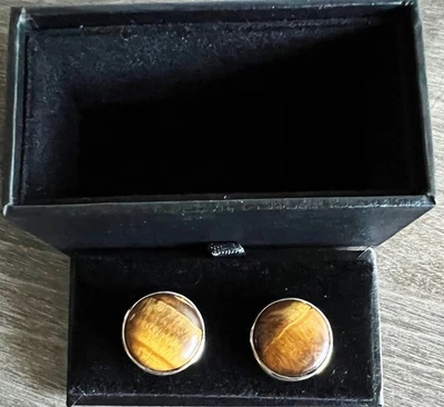 Conjunto de 2 tampas de botão amarelo genuíno olho de tigre redondo ródio sobre latão 3/4 polegadas - Imagem 1 de 4