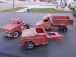 Rough  Lot of Sandbox Junkyard  Tonka Dump Truck Frame Cab parts  AS Found - Picture 1 of 21