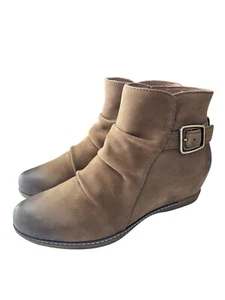 Dansko Women's Leyla US 7.5 / 8 EU 38 Brown Leather Ankle Hidden Wedge Boots - Picture 1 of 13