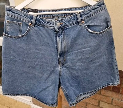 Monki Women's Blue Short Regular Denim Shorts W34 - Image 1 of 4