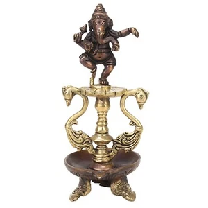 Brass Metal Ganesh Statue God Ganpati Idol Oil Lamp Diya Diwali Deepak 20 CM - Picture 1 of 5