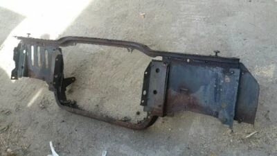 Suporte de núcleo de radiador para 69-71 Lincoln Mark III  - Imagem 1 de 4