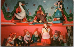 HAMBURG, New Jersey Postcard THE GINGERBREAD CASTLE / Snow White & 7 Dwarfs - Picture 1 of 2