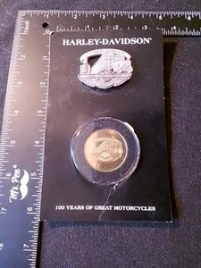 Harley Davidson 100th Anniversary Pin & Coin Set Juneau Avenue The Celebration - Bild 1 von 9