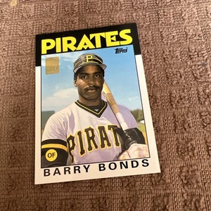 2001 Topps Traded & Rookies #T114 reimpresión 1986 Barry Bonds 11T año 50 - Imagen 1 de 4