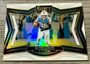 2024 Select De'Von Achane nivel de campo blanco Prizm/35 - Imagen 1 de 3