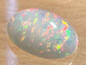 Fire Opal Solid Beautiful Bright Display of all Colours Best Grade 16 x 12 x 6mm - Picture 1 of 5