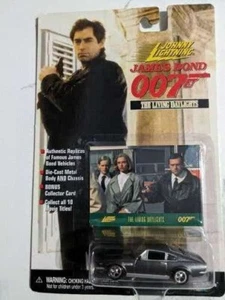 Johnny Lightning James Bond 007 The Living Daylights 1985 Aston Martin - Bild 1 von 2
