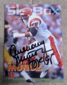 Anthony Munoz Signed Auto 1993 Skybox - NFL HOF - Picture 1 of 2