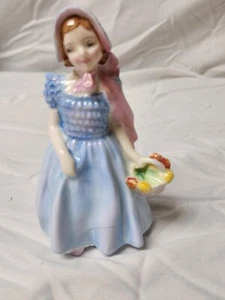 Englische Royal Doulton handbemalte Bone China Figur Wendy 1952 HN2109 Korb  - Bild 1 von 5