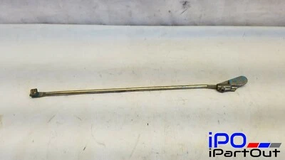 2004 2005 年 克莱斯勒 CROSSFIRE 变速器换档链接杆 A2102670232 — 第 1/3 张图片