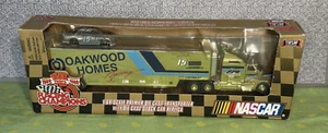 Racing Champions 1:64 NASCAR Premier Transporter Truck pressofuso - 1 di 2.499 nuovo con scatola - Foto 1 di 6