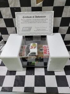 1997 Revell David Green #37 RED MAN GOLDEN BLEND Chevy Super Truck 1:24 P/N 6911 - Picture 1 of 5