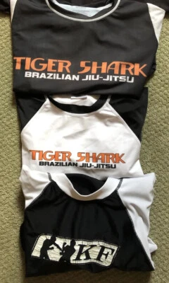 JIU JITSU RASH GUARDS XXL MANGA CORTA 3 TOTAL-KF, COMBATE CRNR, JUEGOSS Foto 1 de 4