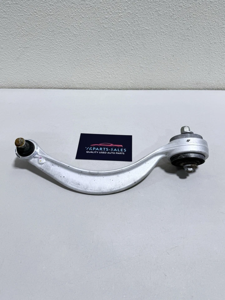 07-09 Brazo de control inferior delantero derecho o izquierdo Jaguar X150 XK XKR C2P7656 OEM #3579 Foto 1 de 4