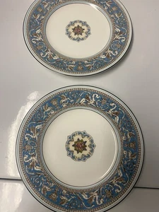 Wedgewood Florentine W2714 turquoise Set Of 2 Salad Plates 8” - Bild 1 von 4