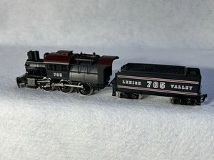 Rare IHC Lehigh Valley Mother Hubbard 2-6-0 HO Steam Loco - Picture 1 of 12