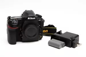 Nikon D D850 45.7MP Digital SLR Camera * Low Use! * USA Model - Picture 1 of 8