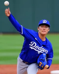 8x10 Photo YOSHINOBU YAMAMOTO Los Angeles Dodgers World Baseball Classic JAPAN - Picture 1 of 1