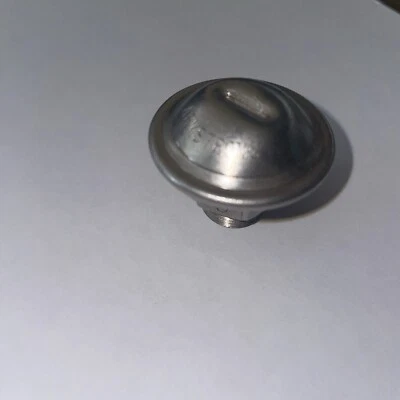 Armstrong International Silver Nugget Renewal Capsule - Image 1 of 2