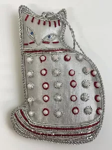 Adorno de Navidad de gato tela de lentejuelas rojas plateadas arte popular moderno mascota gatito NUEVO - Imagen 1 de 7