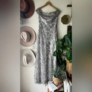 TADASHI SHOJI Formal Gown prom wedding bride - Picture 1 of 7