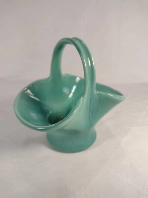 Dee Cee Branded Hartrox Posy Basket Green mid century English made cute ornament - Image 1 of 4