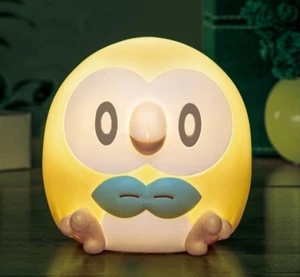 Pokemon Camera Luce Poke Pezzo Puni Kyun Luce TAKARA TOMY t Rowlet Giappone - Foto 1 di 6