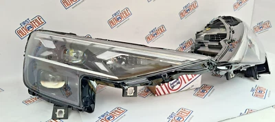 Original Audi Q8 2019-2026 LED Scheinwerfer mit Laserfernlicht Set 4M8941086 085 - Bild 1 von 4
