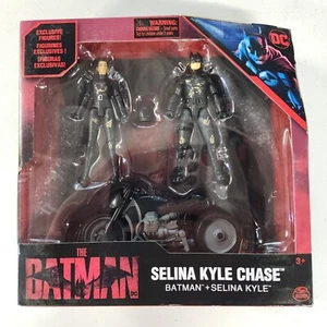 THE BATMAN + SELINA KYLE CHASE 4" Actionfiguren und BATCYCLE 2022 DC - NEU! - Bild 1 von 3