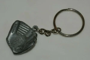 NICE Vintage New York METS Game Day Souvenir Baseball Mitt MLB Pewter Key Chain - Picture 1 of 4