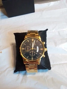Yolako Gold Watch - Picture 1 of 1