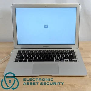 Apple MacBook Air A1369 i7-2677M 1.80GHz 4GB RAM (No Drive) - Picture 1 of 3