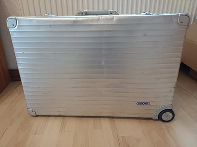 Rimowa Koffer 2 Rollen. Mit TSA Schloß. Made in Germany - Bild 1 von 4