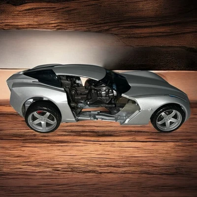 DELUXE SIDESWIPE TRANSFORMERS REVENGE OF THE FALLEN 2009 FIGURE (Incomplete) - Image 1 of 4